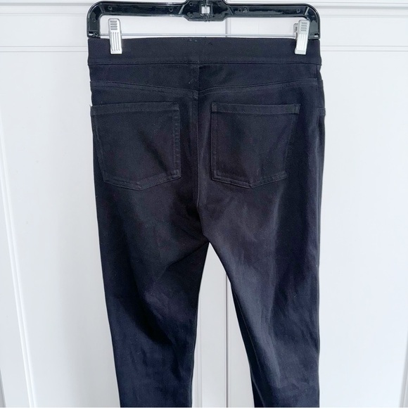 Spanx Black Jean-ish Leggings Sz Small Back Pockets Pull-On - Picture 8 of 12